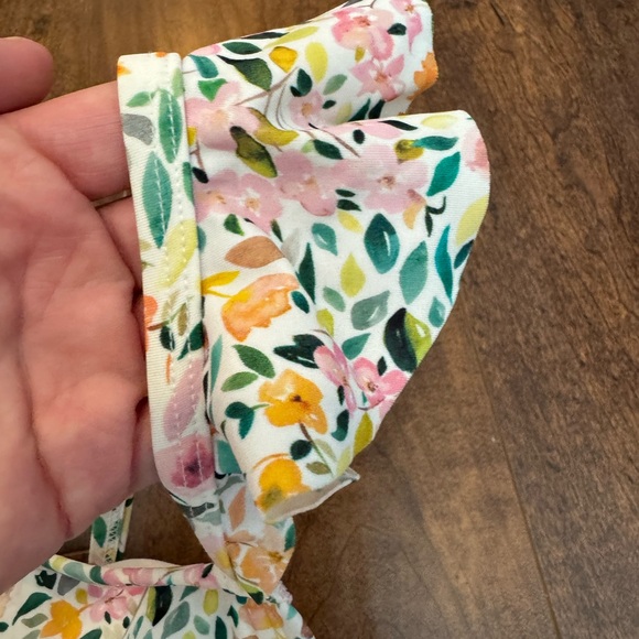 Kona Sol Floral swimsuit - size small - Picture 7 of 7
